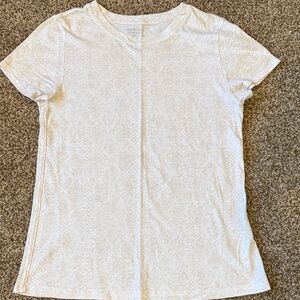 Athleta Light Cream and white snake print Short Sleeve Crew Tee